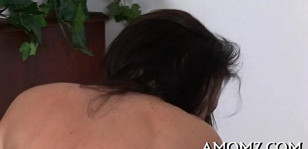  Sex addicted mom in a sexy act